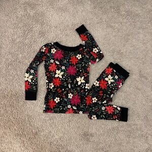 Little Sleepies 2 piece Pajamas Size 2T Excellent Condition Berry Merry Floral
